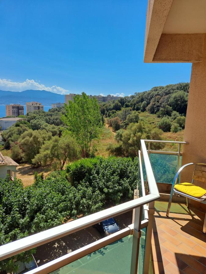 appartement vue mer avec parking Ajaccio  Extérieur photo
