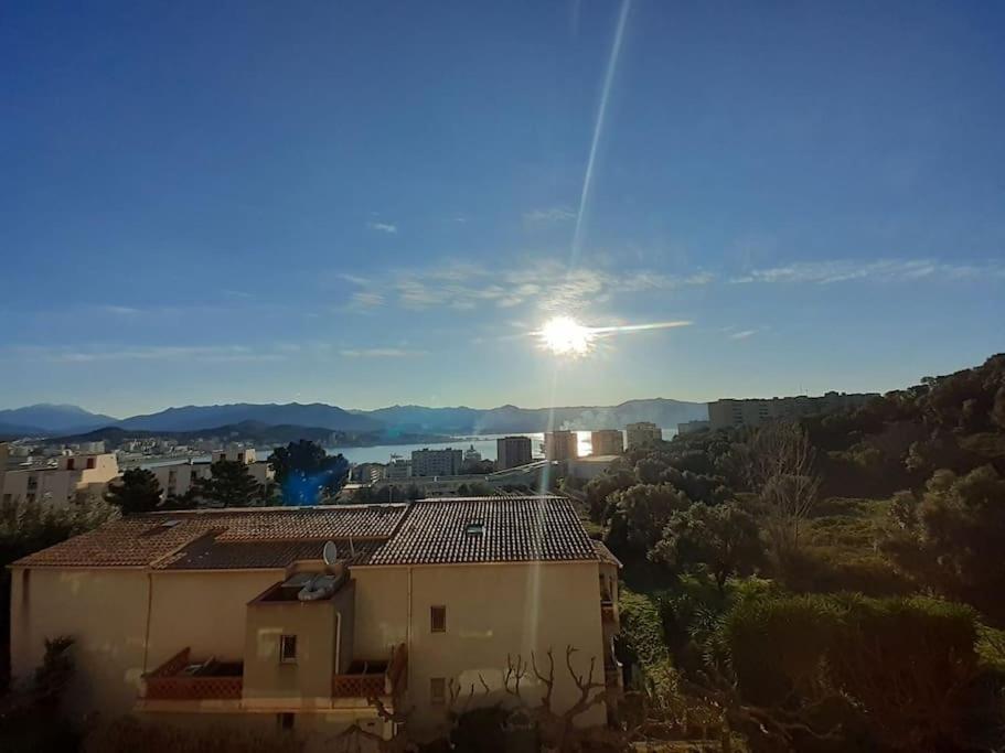 appartement vue mer avec parking Ajaccio  Extérieur photo