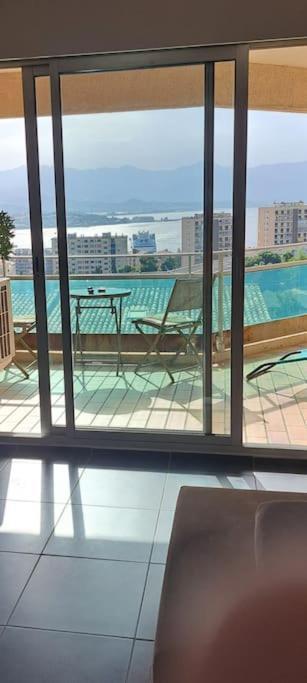 appartement vue mer avec parking Ajaccio  Extérieur photo