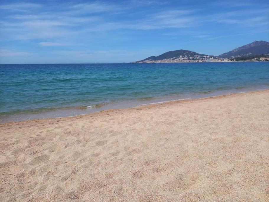 appartement vue mer avec parking Ajaccio  Extérieur photo
